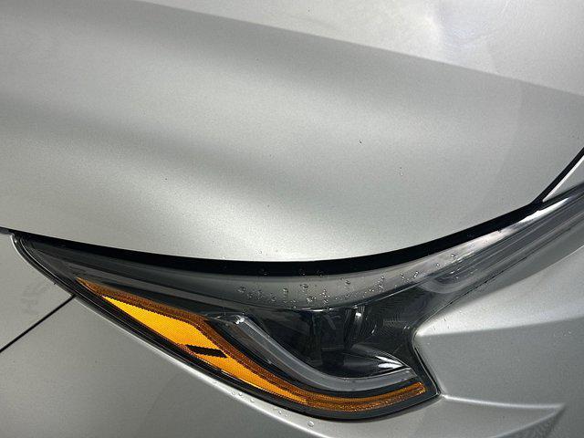 Photo of 2023 Classic Silver Toyota Corolla