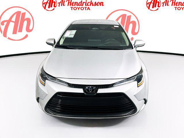 Photo of 2023 Classic Silver Toyota Corolla