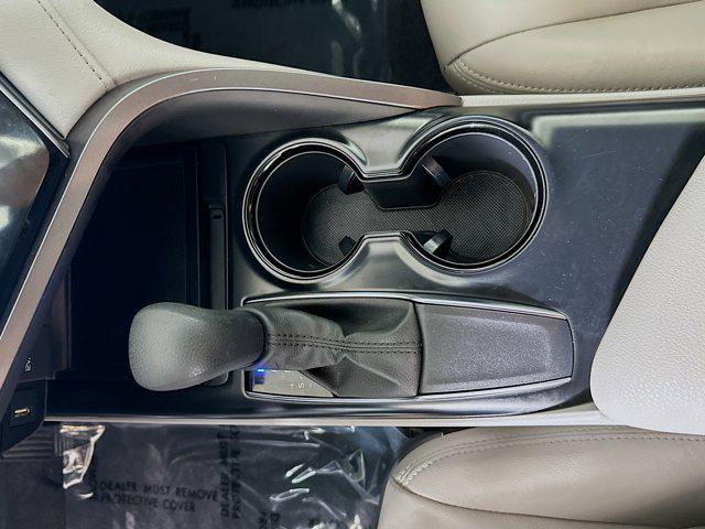 Photo of 2020 Celestial Silver Toyota Camry