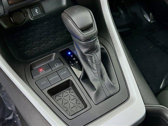 Photo of 2022 Silver Sky Toyota RAV4