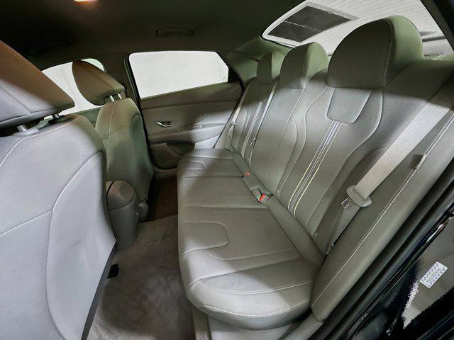 Photo of 2024 Abyss Black Hyundai ELANTRA