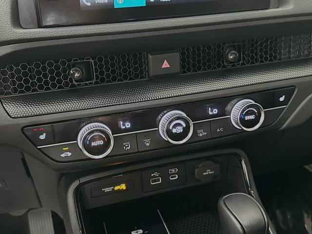 Photo of 2024 Urban Gray Pearl Honda CR-V Hybrid