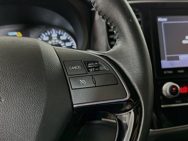 Photo of 2020 Red Mitsubishi Outlander