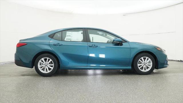 Photo of 2025 Teal Toyota Camry