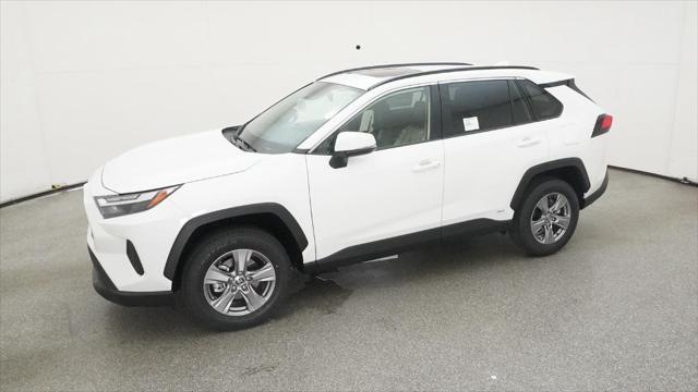 Photo of 2025 Ice Cap Toyota RAV4 Hybrid
