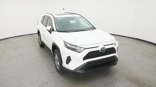 Photo of 2025 Ice Cap Toyota RAV4 Hybrid