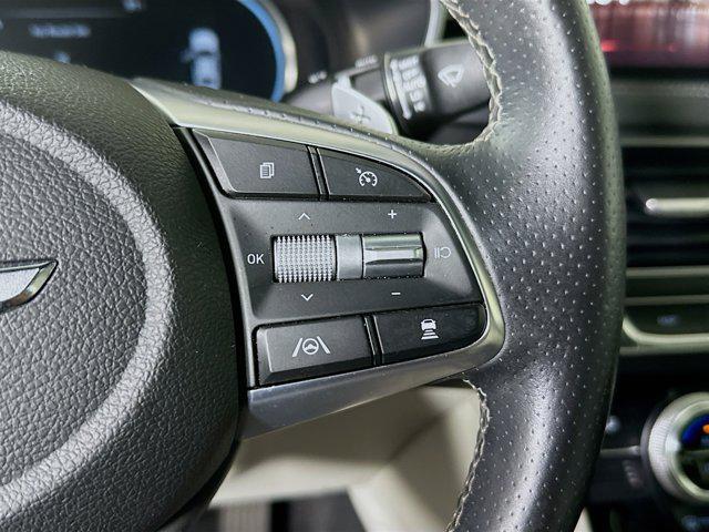 Photo of 2023 Uyuni White Genesis G70