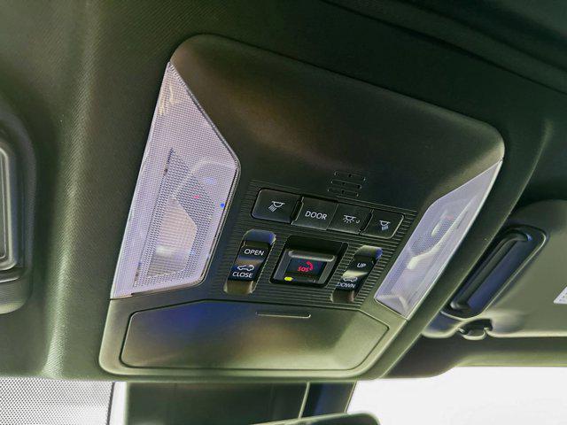 Photo of 2025 Pearl Toyota RAV4 Hybrid