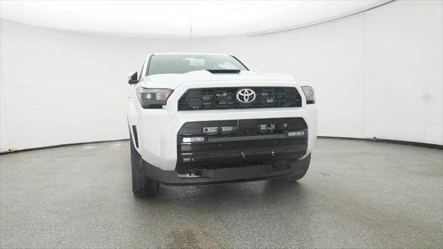 Photo of 2025 White Toyota 4Runner