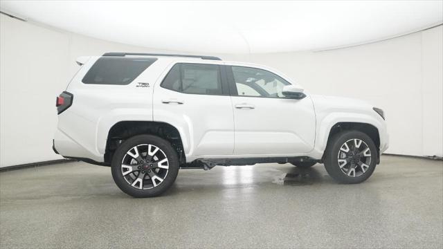 Photo of 2025 White Toyota 4Runner