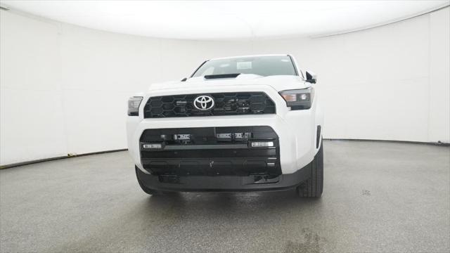 Photo of 2025 White Toyota 4Runner