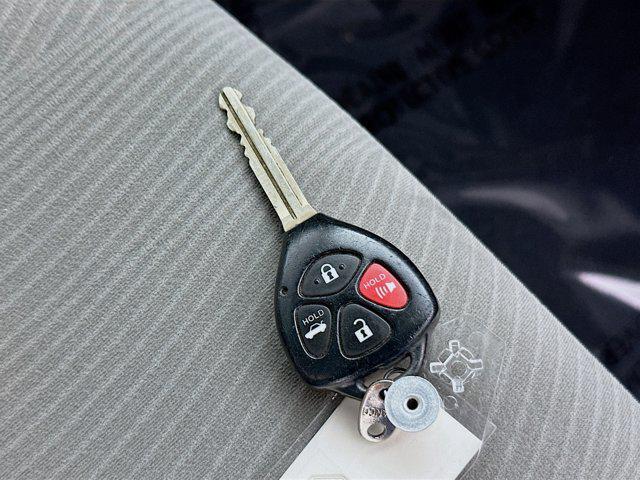 Photo of 2013 Gray Toyota Corolla