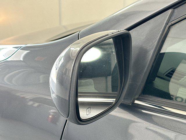 Photo of 2013 Gray Toyota Corolla