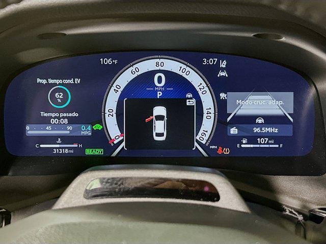 Photo of 2025 Pearl Toyota Camry