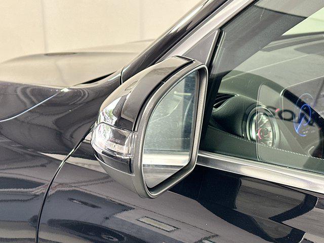 Photo of 2024 Night Black Mercedes-Benz EQB 300