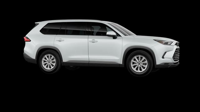 Photo of 2025 White Toyota Grand Highlander
