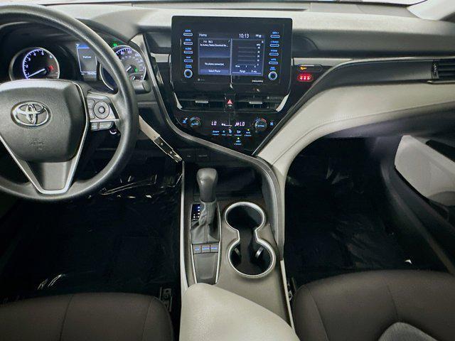 Photo of 2022 Predawn Gray Mica Toyota Camry