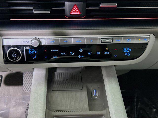 Photo of 2023 Onyx Black Hyundai IONIQ 6