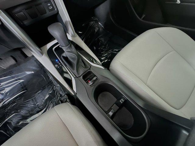 Photo of 2023 Silver Toyota Corolla Cross