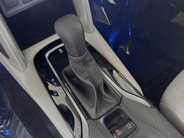 Photo of 2024 Silver Toyota Corolla Cross