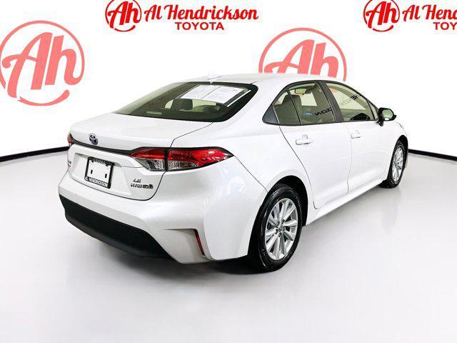 Photo of 2024 Pearl Toyota Corolla Hybrid