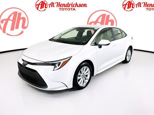 Photo of 2024 Pearl Toyota Corolla Hybrid