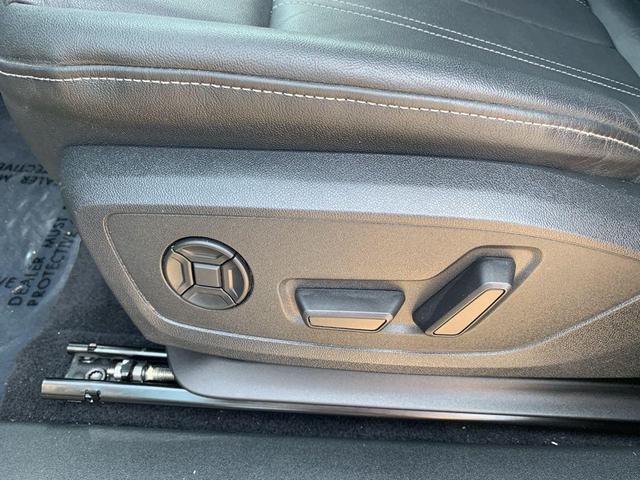 Photo of 2023 Mythos Black Metallic Audi Q4 e-tron