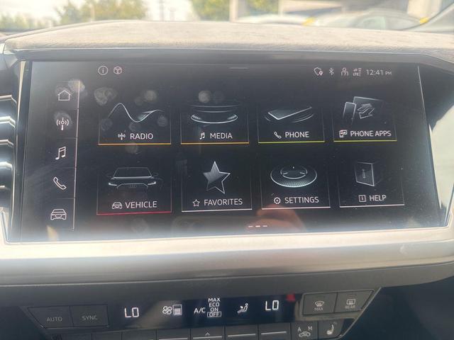 Photo of 2024 Glacier White Metallic Audi Q4 e-tron