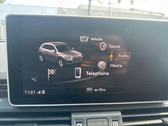 Photo of 2020 Moonlight Blue Metallic Audi Q5
