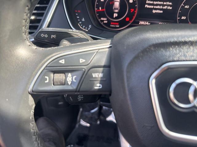 Photo of 2020 Moonlight Blue Metallic Audi Q5