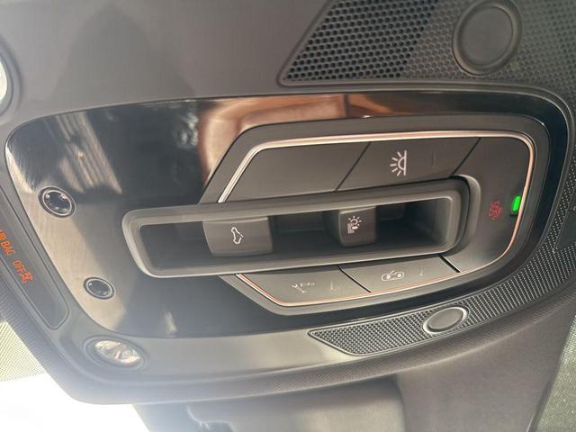 Photo of 2020 Moonlight Blue Metallic Audi Q5