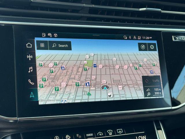 Photo of 2023 Mythos Black Metallic Audi Q7