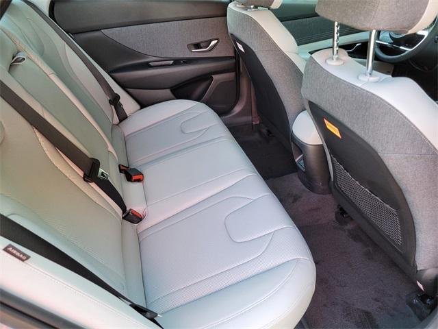Photo of 2025 Metal Hyundai ELANTRA HEV