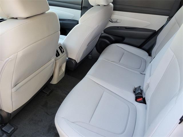 Photo of 2025 Shimmering Silver Hyundai TUCSON Plug-In Hybrid