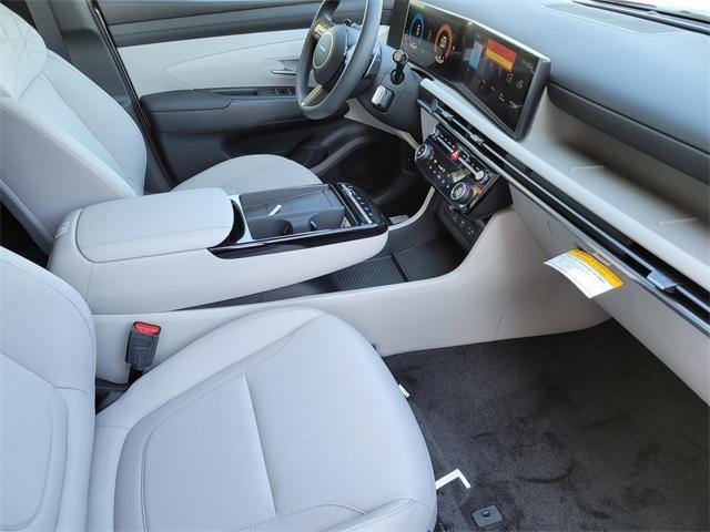 Photo of 2025 Shimmering Silver Hyundai TUCSON Plug-In Hybrid