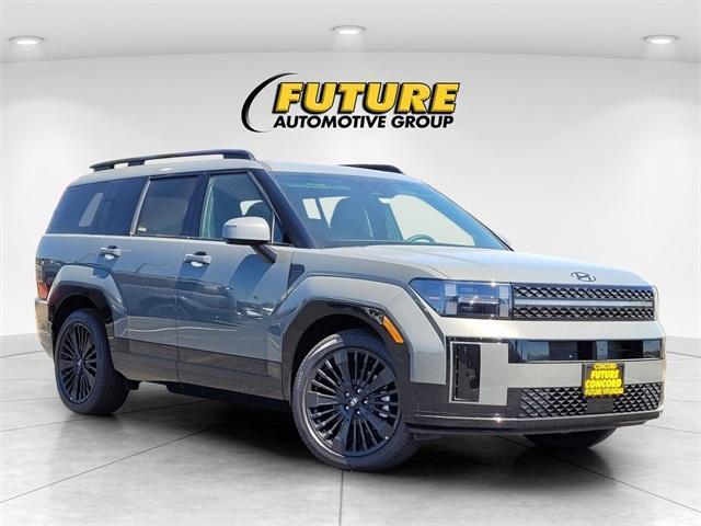 Photo of 2025 Hampton Gray Hyundai SANTA FE HEV