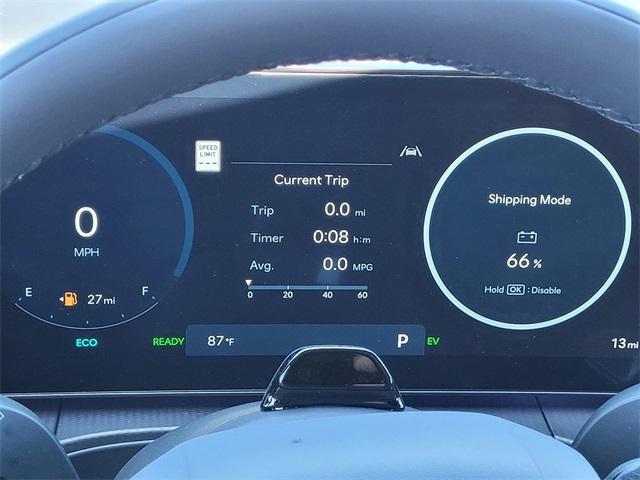 Photo of 2025 Hampton Gray Hyundai SANTA FE HEV