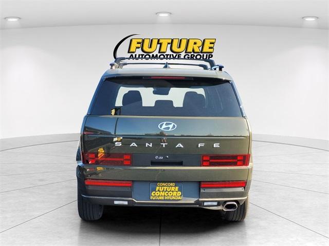 Photo of 2025 Green Hyundai SANTA FE
