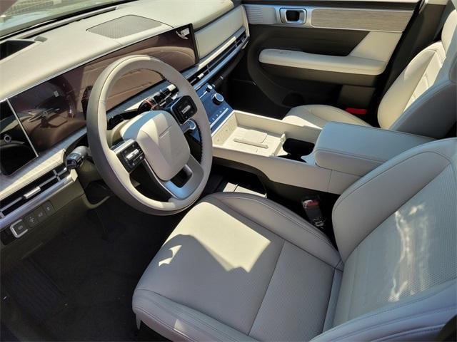 Photo of 2025 Green Hyundai SANTA FE