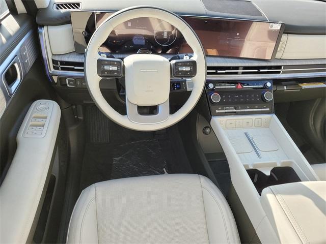 Photo of 2025 White Hyundai SANTA FE