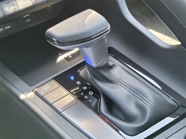 Photo of 2025 Metal Hyundai ELANTRA
