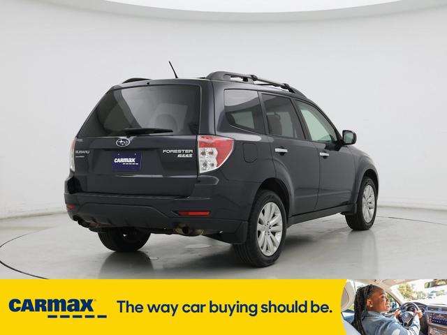 Photo of 2013 Gray Subaru Forester