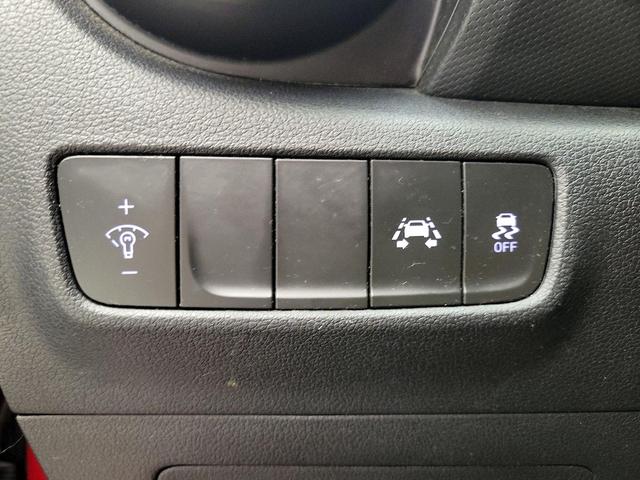 Photo of 2020 Red Hyundai KONA