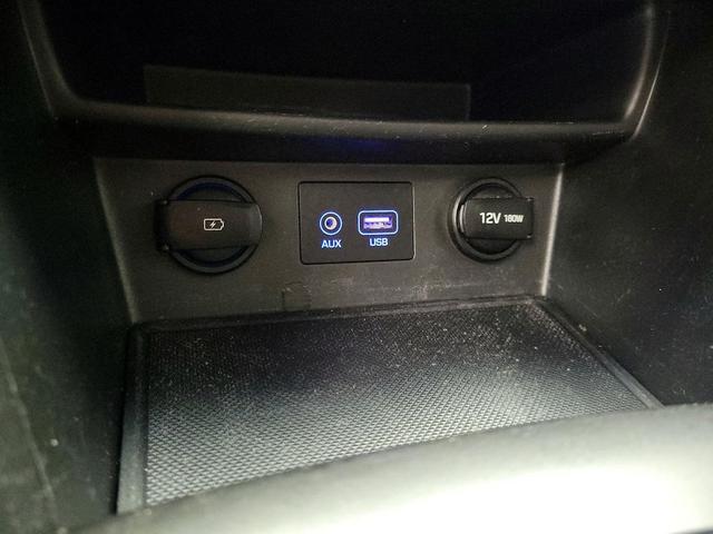 Photo of 2020 Red Hyundai KONA