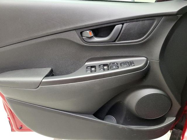 Photo of 2020 Red Hyundai KONA
