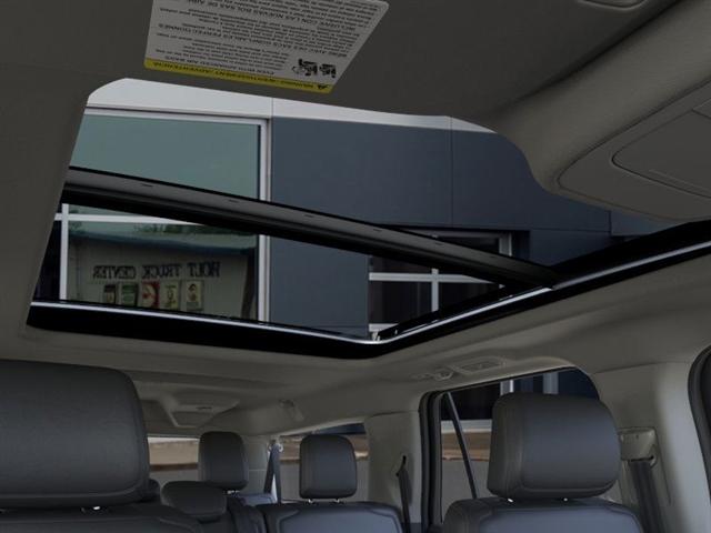 Photo of 2025 Glacier Gray Metallic Ford Expedition Max