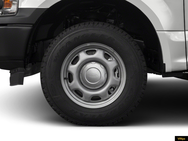 Photo of 2020 Iconic Silver Metallic Ford F-150