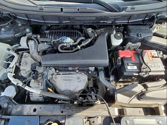 Photo of 2019 Magnetic Black Pearl Nissan Rogue