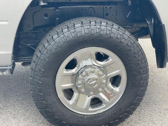 Photo of 2022 Billet Silver Metallic Clearcoat RAM 3500