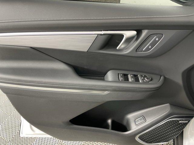 Photo of 2025 Summit White Buick Enclave